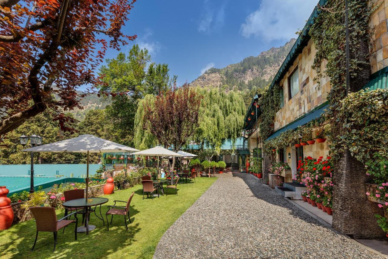 Shervani Hilltop Resort Найнитал Экстерьер фото